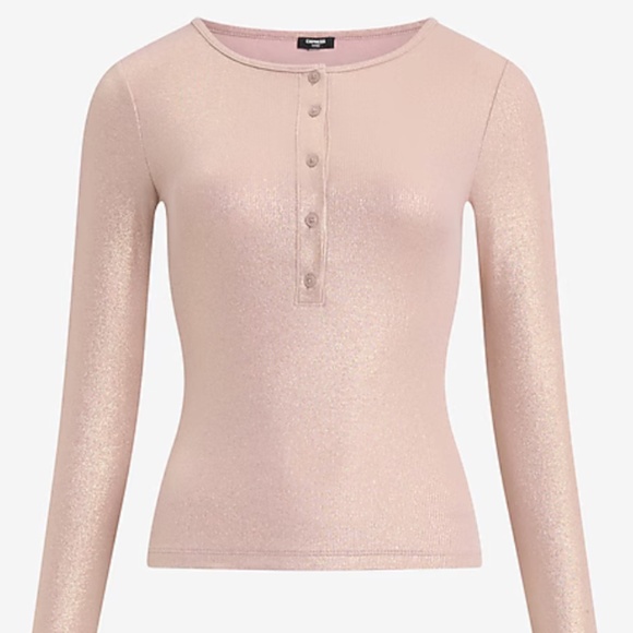 Express Fitted Ribbed Foil Long Sleeve Henley Tee - Picture 4 of 8